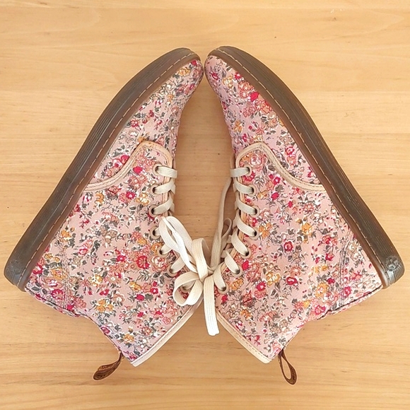 Dr. Martens Shoreditch floral canvas ankle boots - Picture 7 of 11